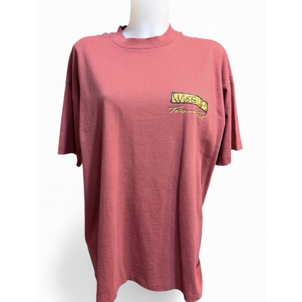 0017 Fruit of the Loom Best Men's XL Pink Graphic Logo Crew Neck Tee